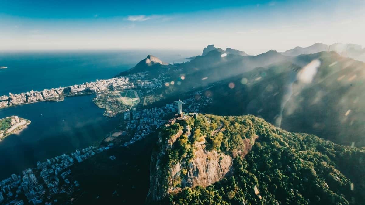 Cómo los influencers de Pinterest en Colombia colaboran con marcas en Brasil