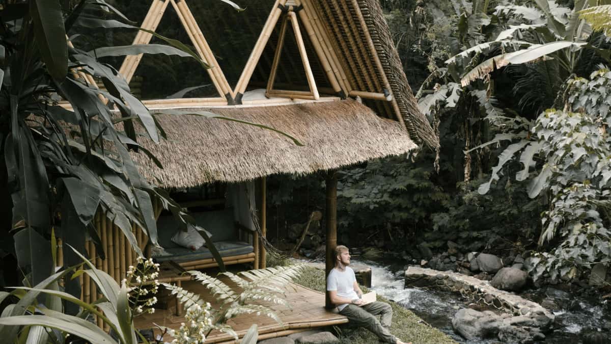 Creadores colombianos: cómo contactar marcas de Costa Rica en Snapchat para reseñar hoteles