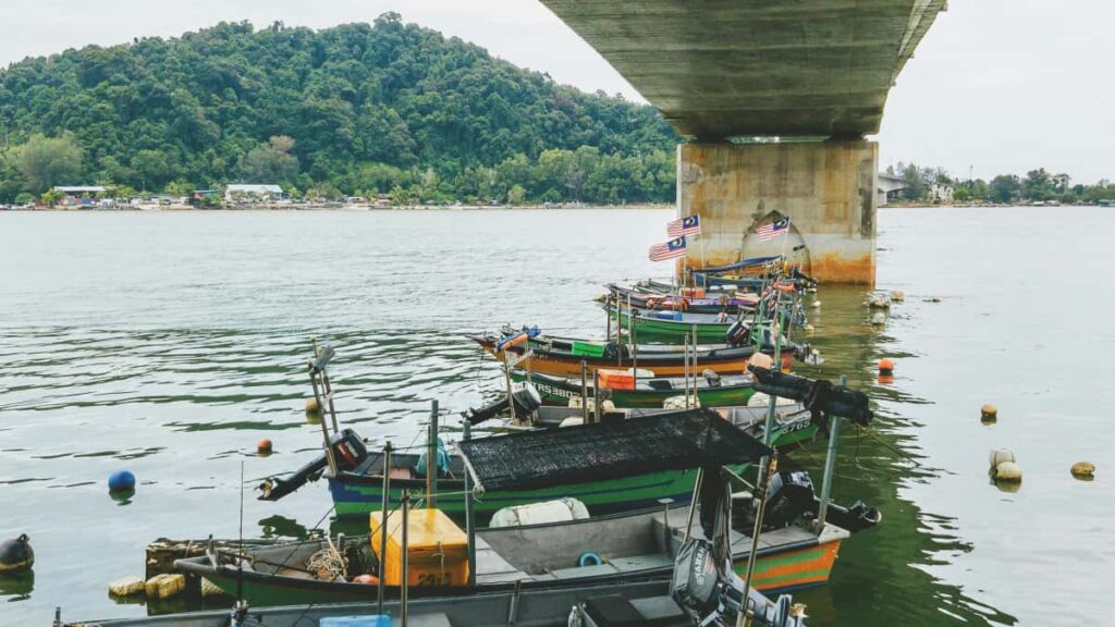 Guia practica para anunciantes en Colombia: como identificar y colaborar con creadores rusos en Moj y canales alternativos para aumentar visibilidad de marcas clean beauty.