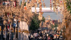 Guia practica para creadores en Colombia que quieren contactar marcas vietnamitas en Facebook y proponer colaboraciones en guias de productividad: pasos, plantillas, canales y cultura local.