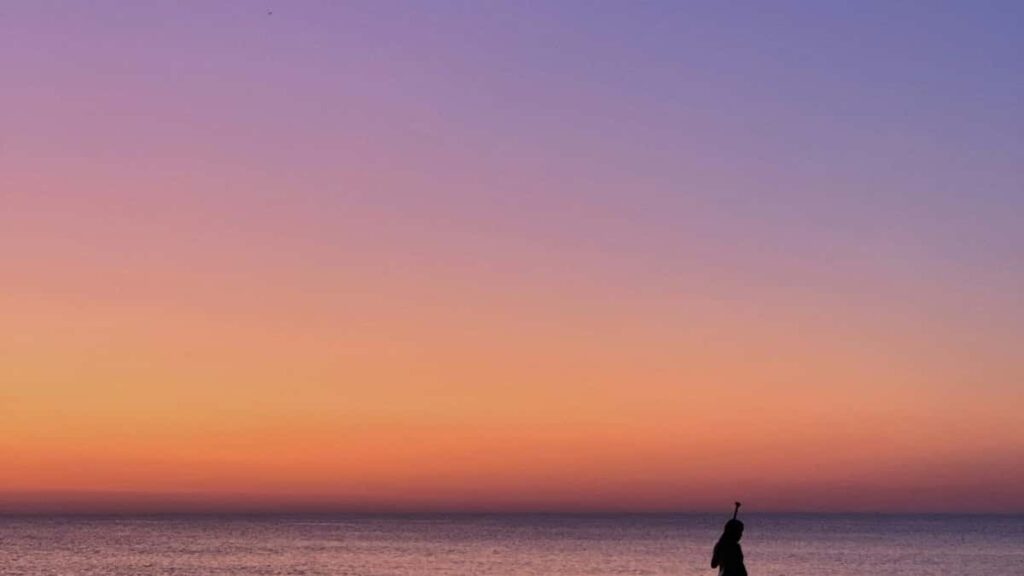 Estrategias practicas para que marcas y agencias en Colombia identifiquen y activen creadores relacionados con Disney+ en Kenia y asi potenciar la visibilidad de destinos turisticos.