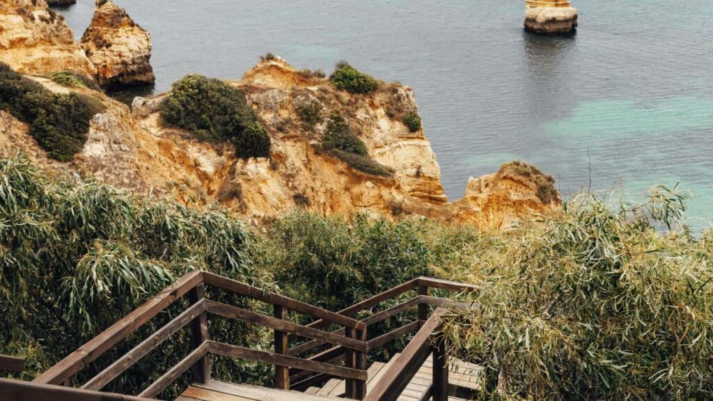 Guia practica para anunciantes en Colombia: como localizar creadores en Spotify (Luxemburgo), estrategias de colaboracion y tacticas para amplificar visibilidad de producto.